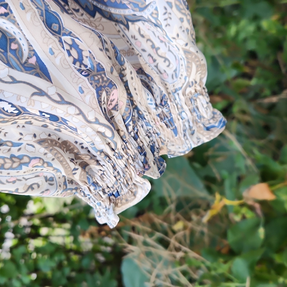 Grace + Karma, Fall, Spring, Neutral Colors, Boho Layered, w V-Neck and Ruffles - Picture 5 of 9